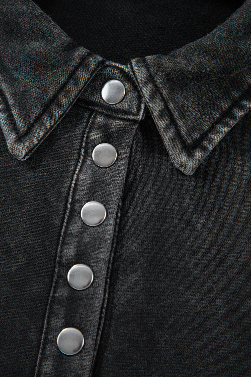 Black Solid Snap Buttons Collared Oversized Sweatshirt